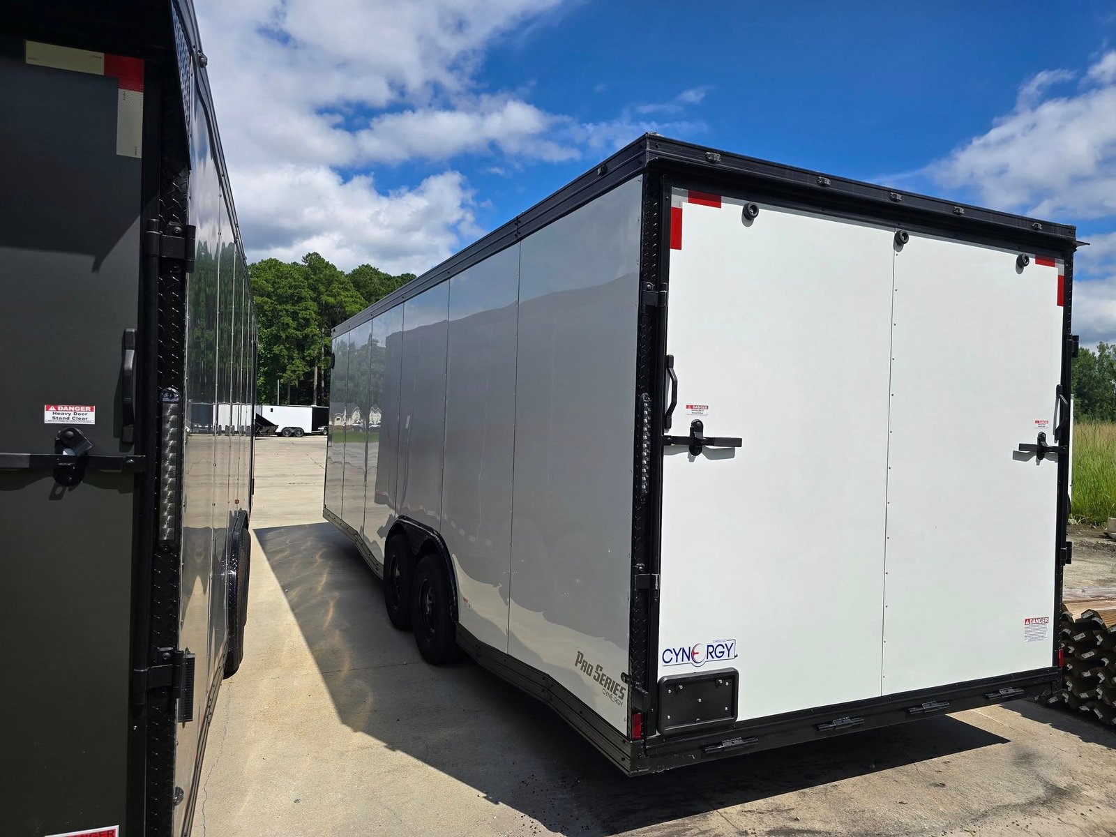 New Enclosed 8.5x24Ta3 Car Hauler Trailer - Image 4