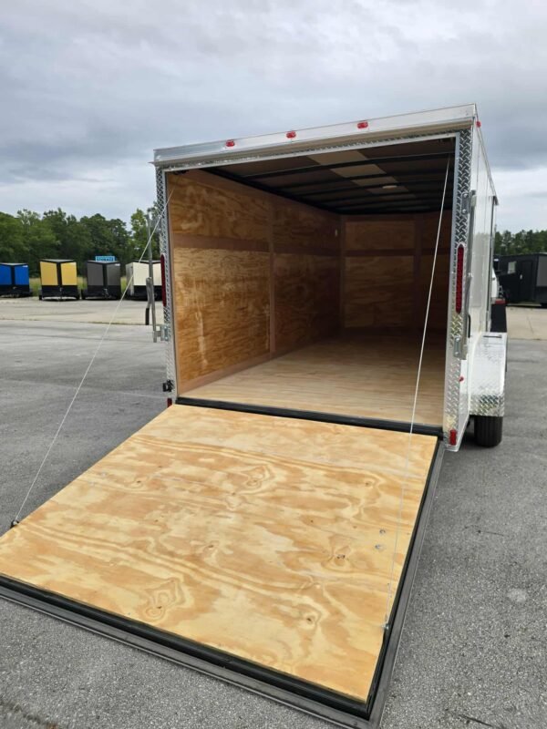 New Enclosed 7x14Ta White Cargo Trailer