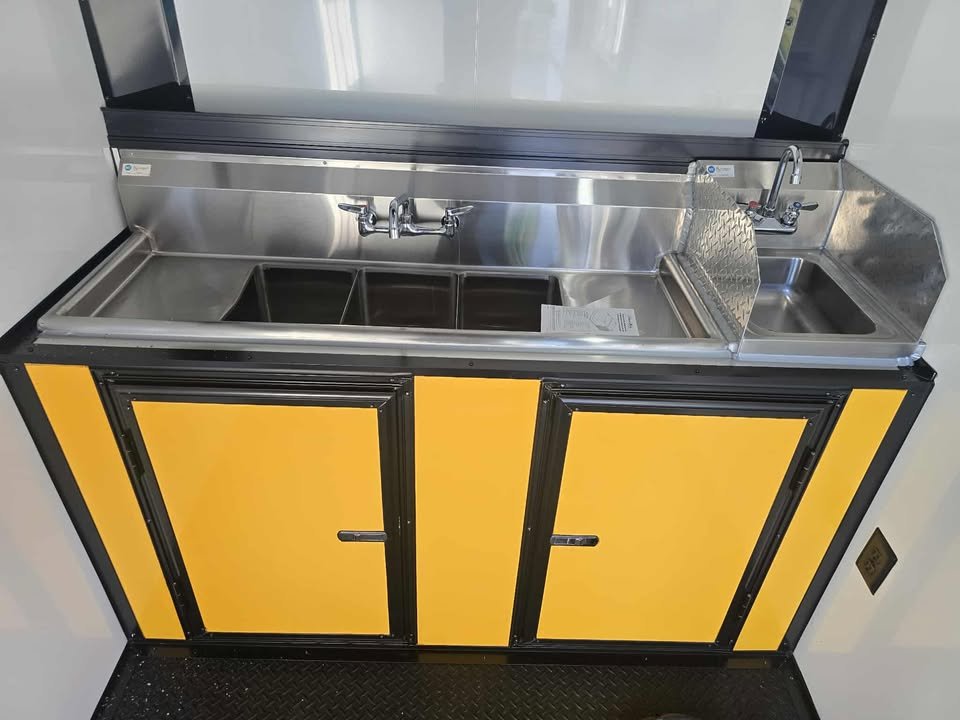 Concession 6x12 Yellow Trailer - Image 6