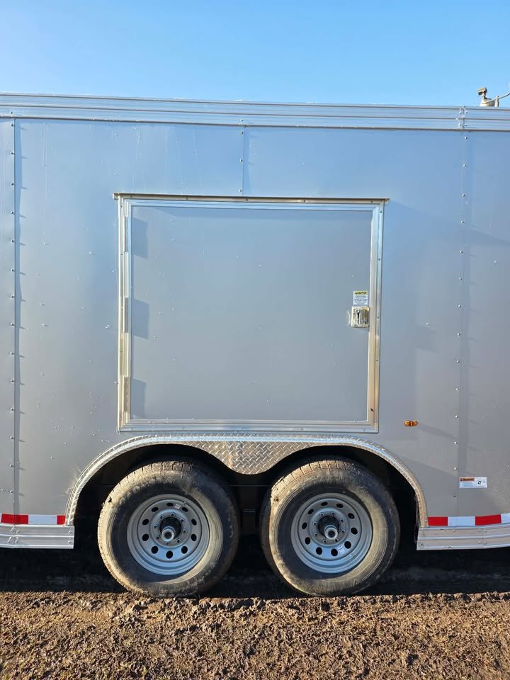 ENCLOSED 8.5x28 Silver Car Hauler - Image 5