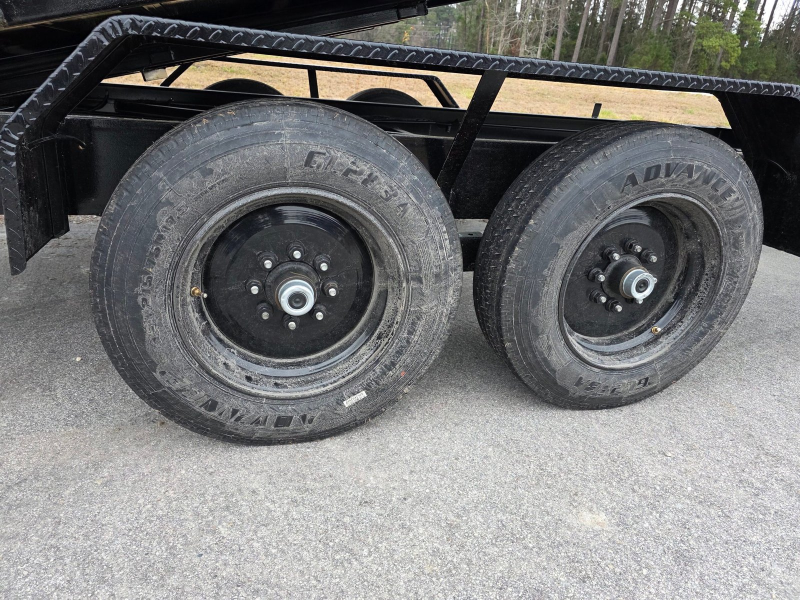 7x16 Black Dump Trailer - Image 5