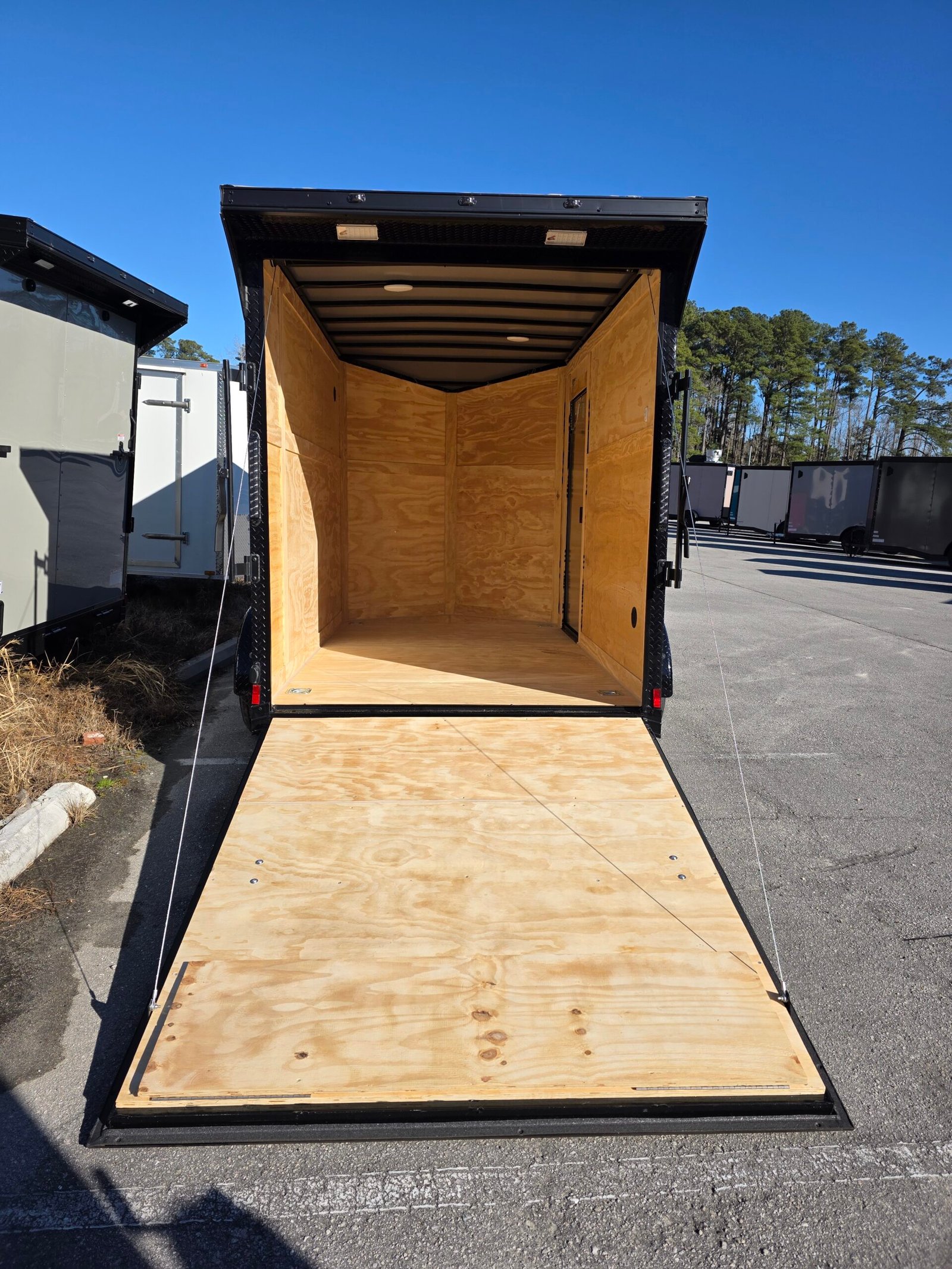 ENCLOSED 6x10 Cargo Trailer Black - Image 3