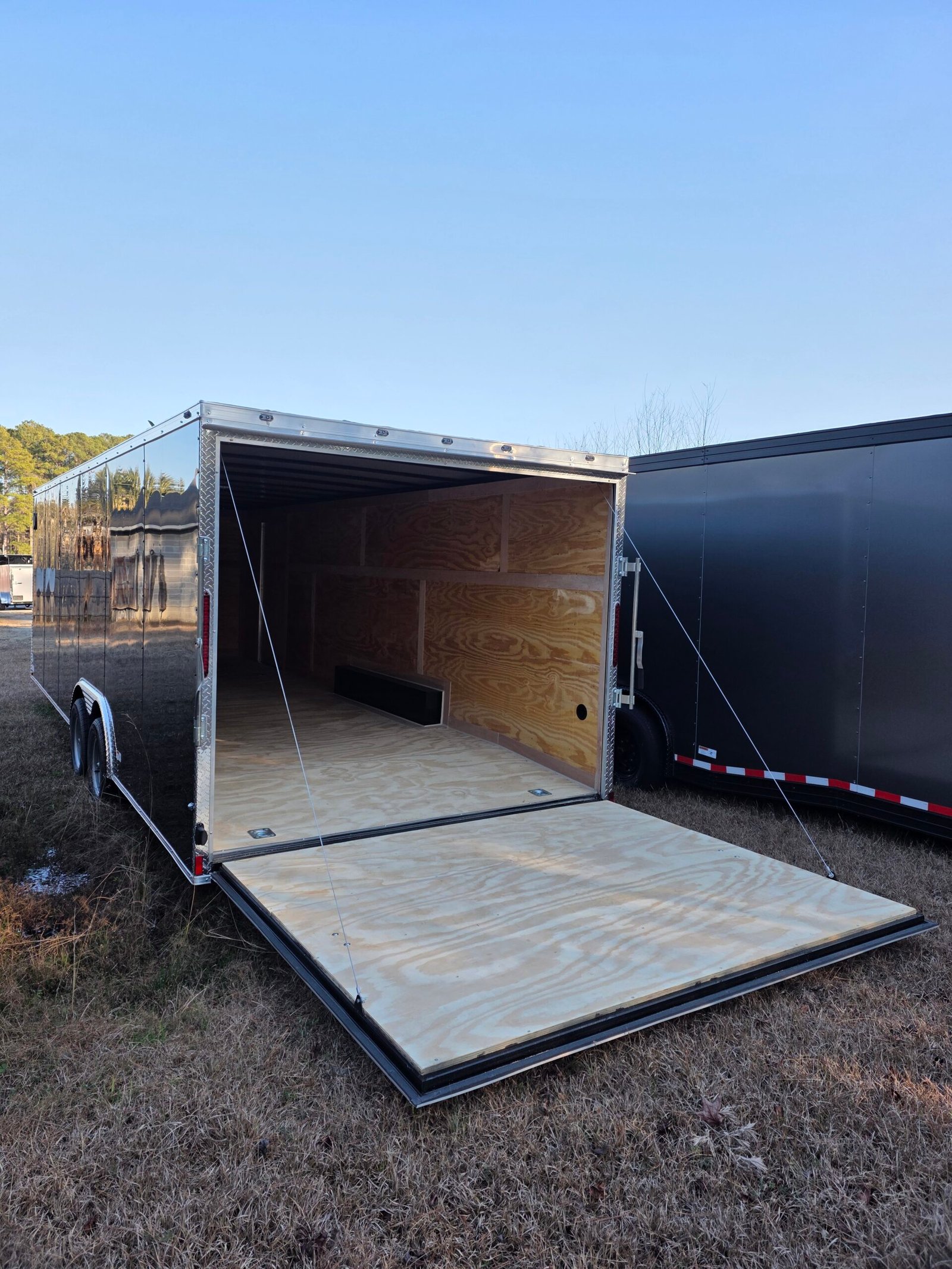 ENCLOSED 8.5×24 Black Car Hauler - Image 3