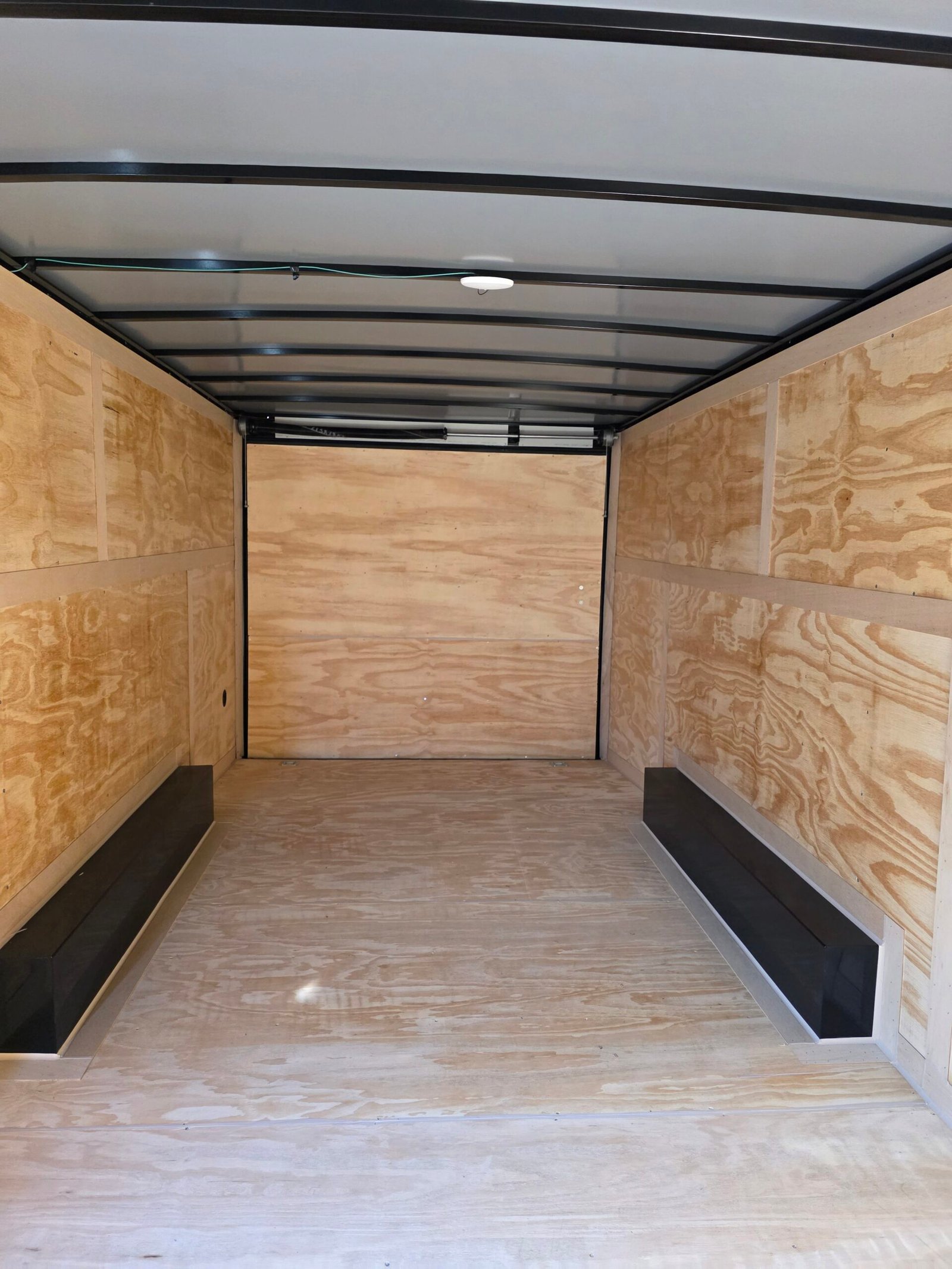 8.5×20 Enclosed Car Hauler for Sale – Black | 7