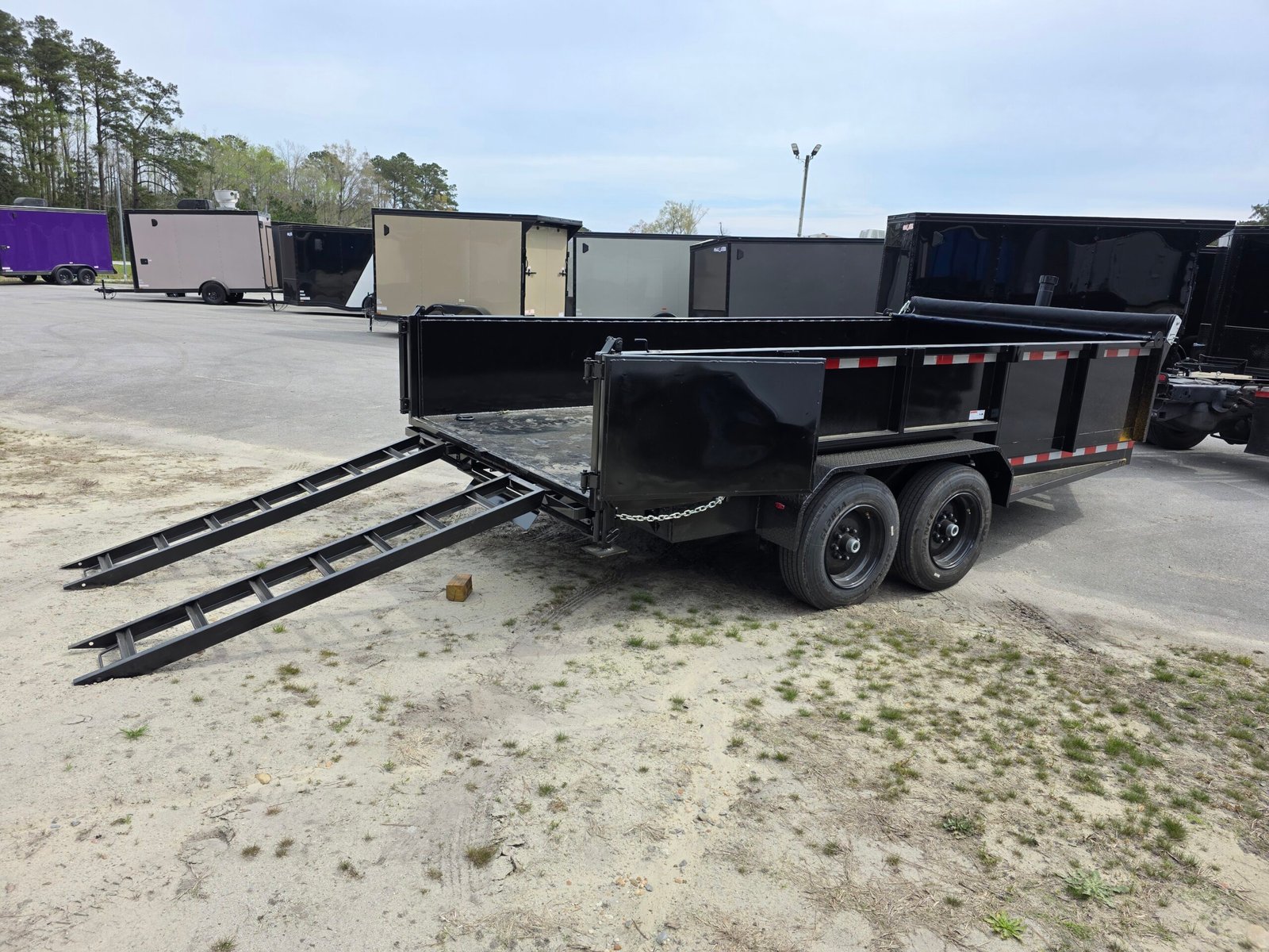 7×16 Dump Trailer for Sale – Black | 2