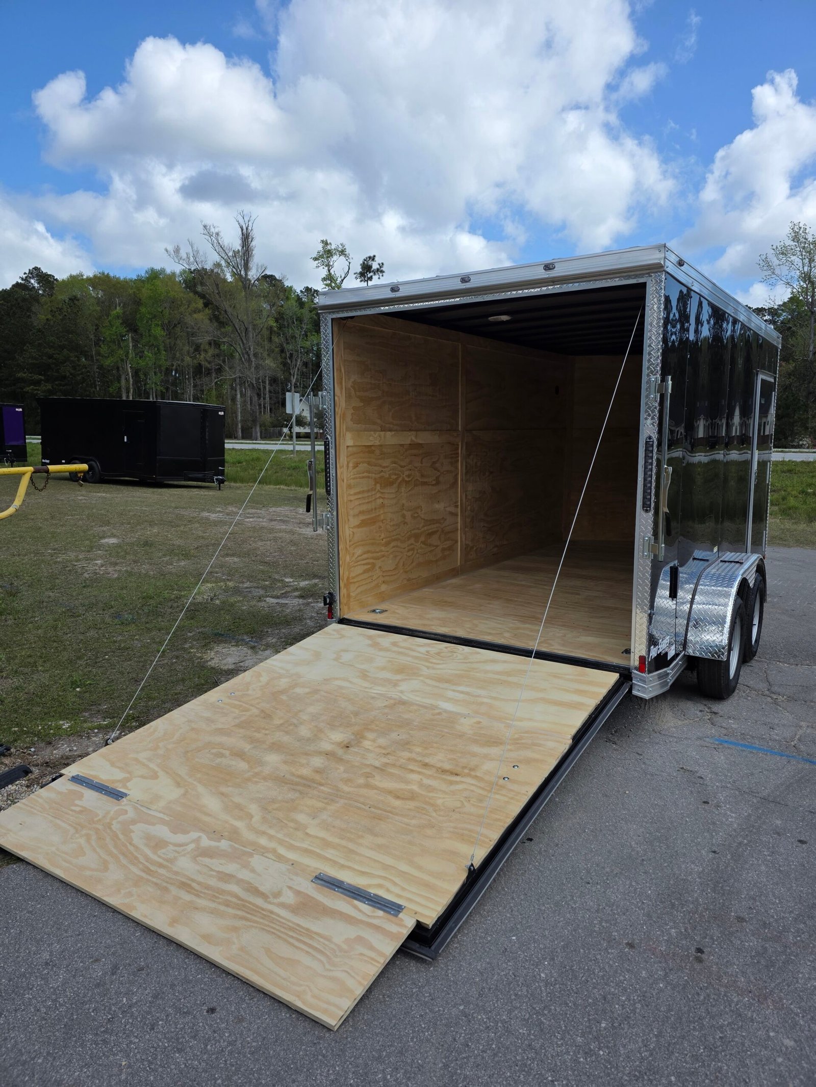 7×14 Enclosed Cargo Trailer for Sale – Black | 7