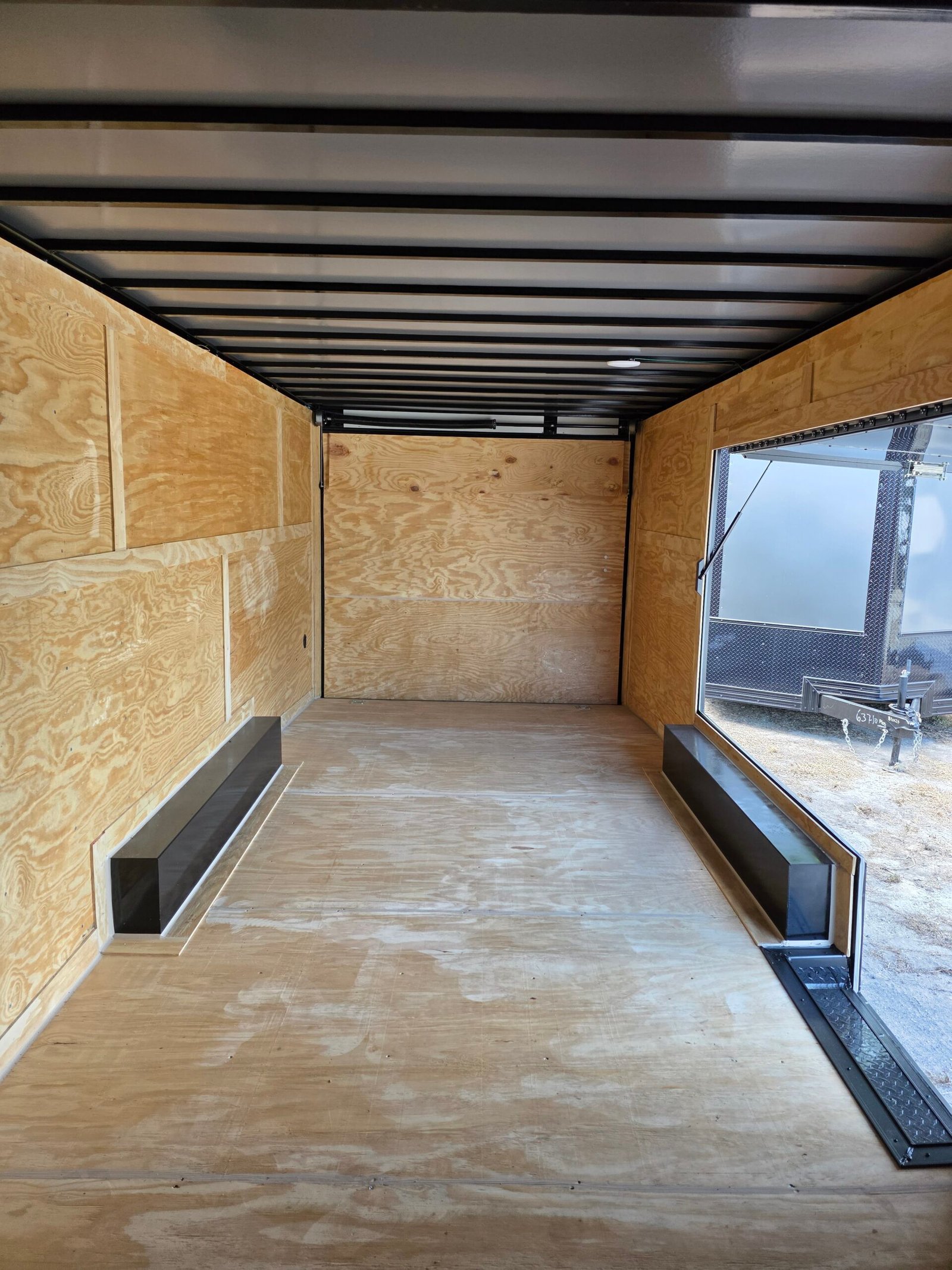 8.5x24 Enclosed Car Hauler – Black | 7