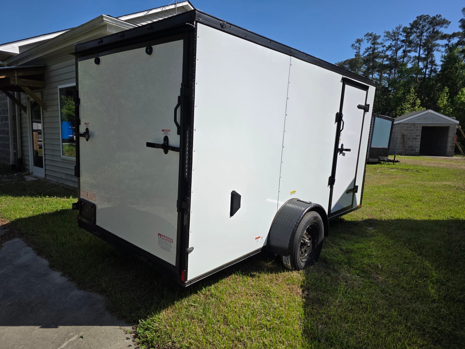 6x12 Enclosed Cargo Trailer – White | 6