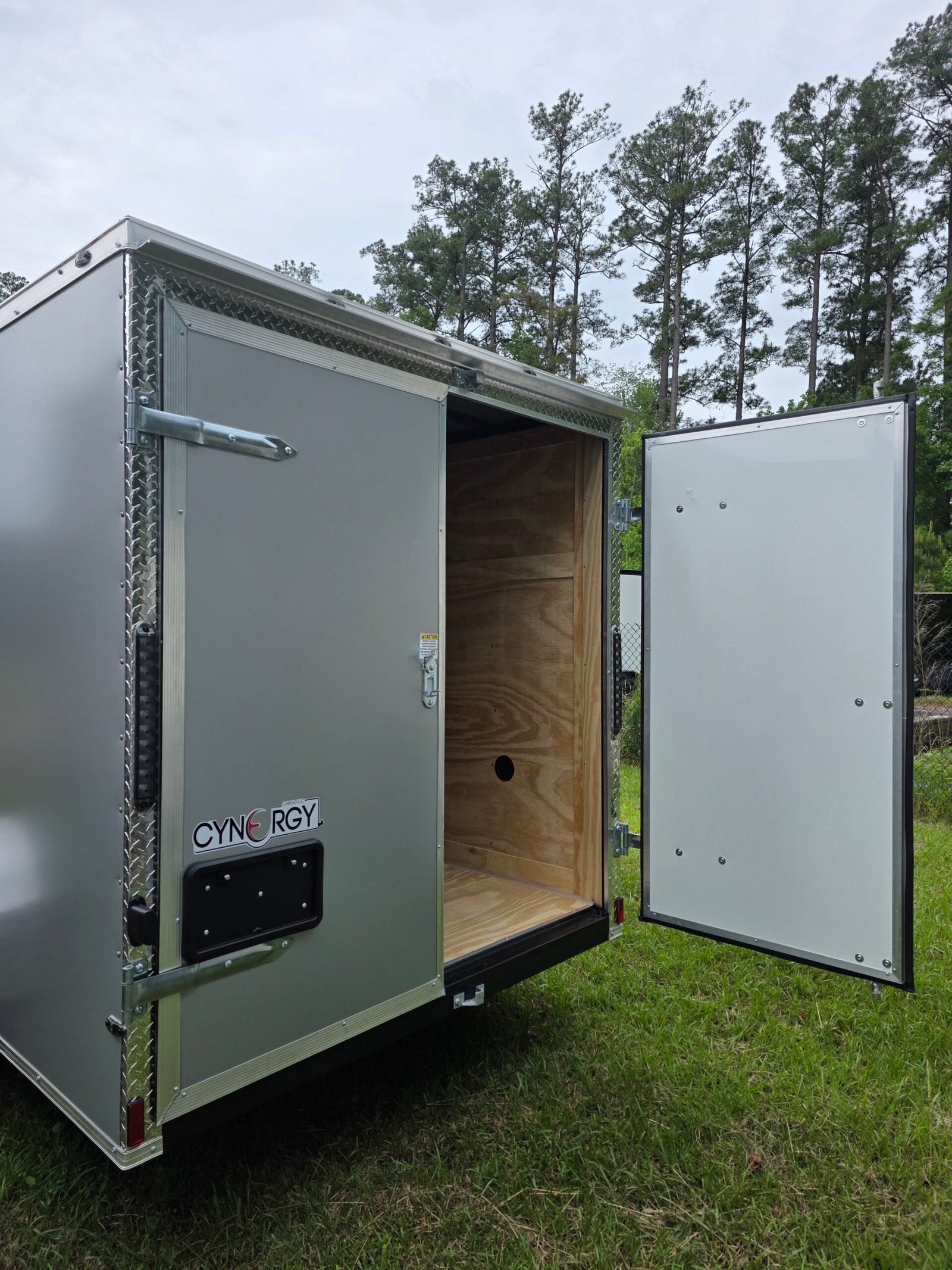 6×12 Enclosed Cargo Trailer for Sale – Silver | 6