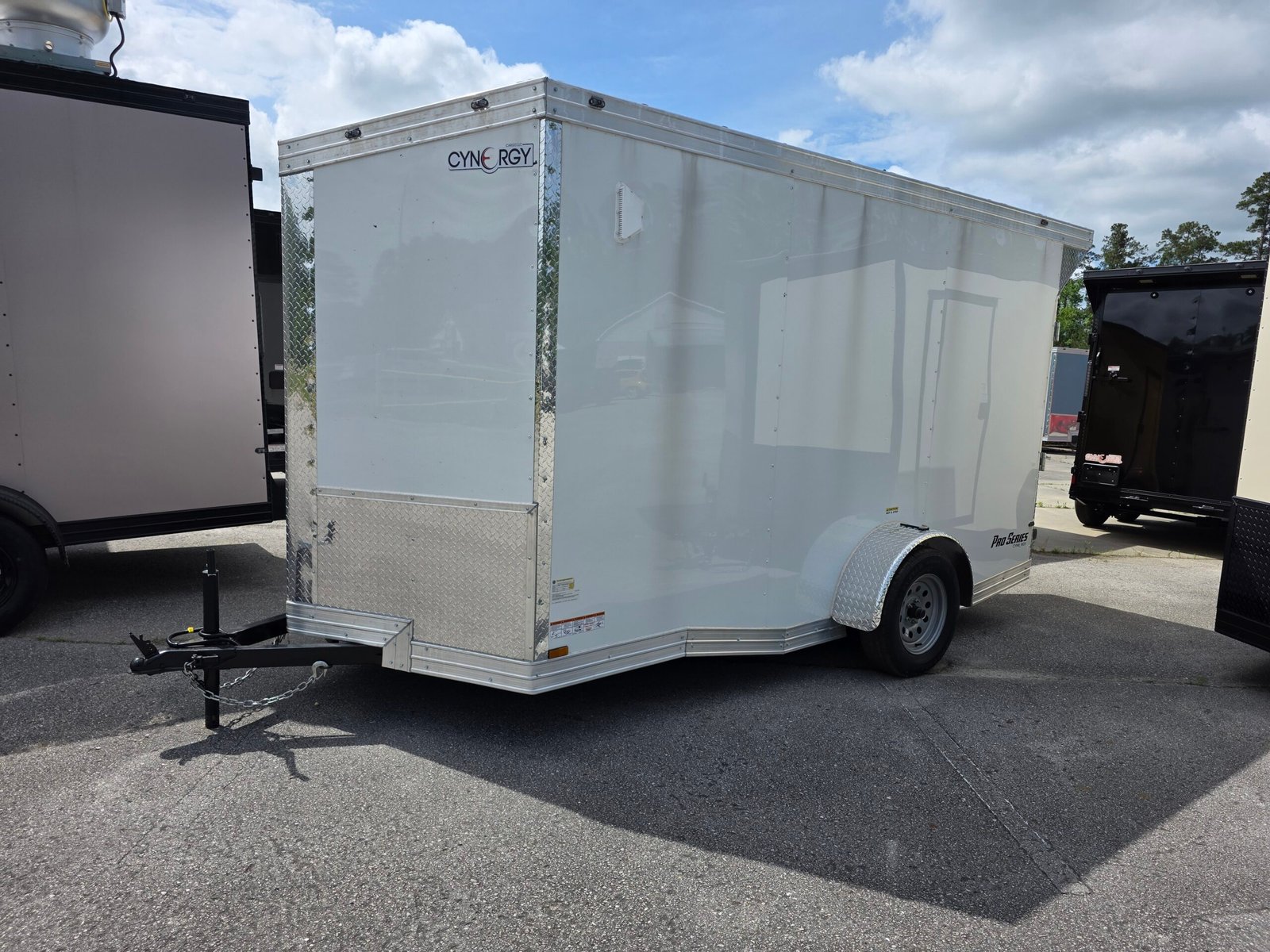 6×12 Enclosed Cargo Trailer – White | 6
