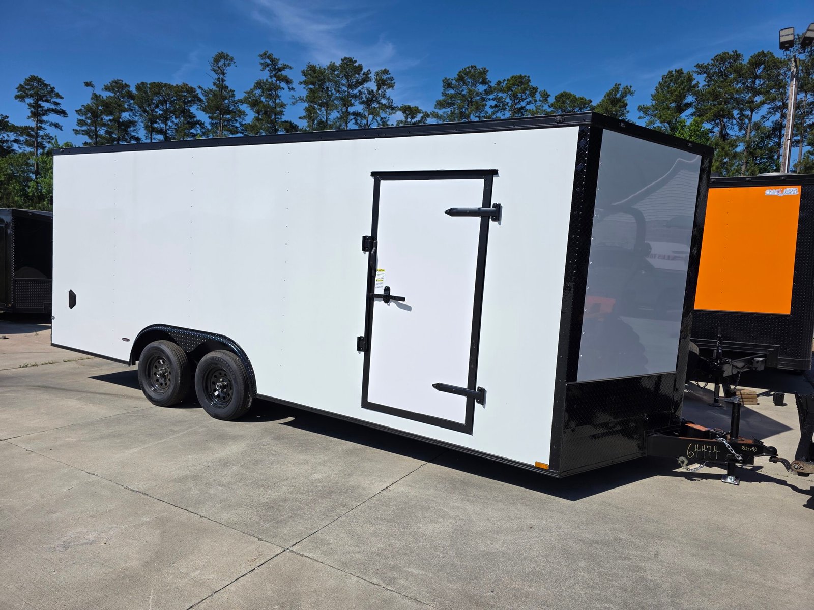 8.5×20 Car Hauler Trailer – White | 7