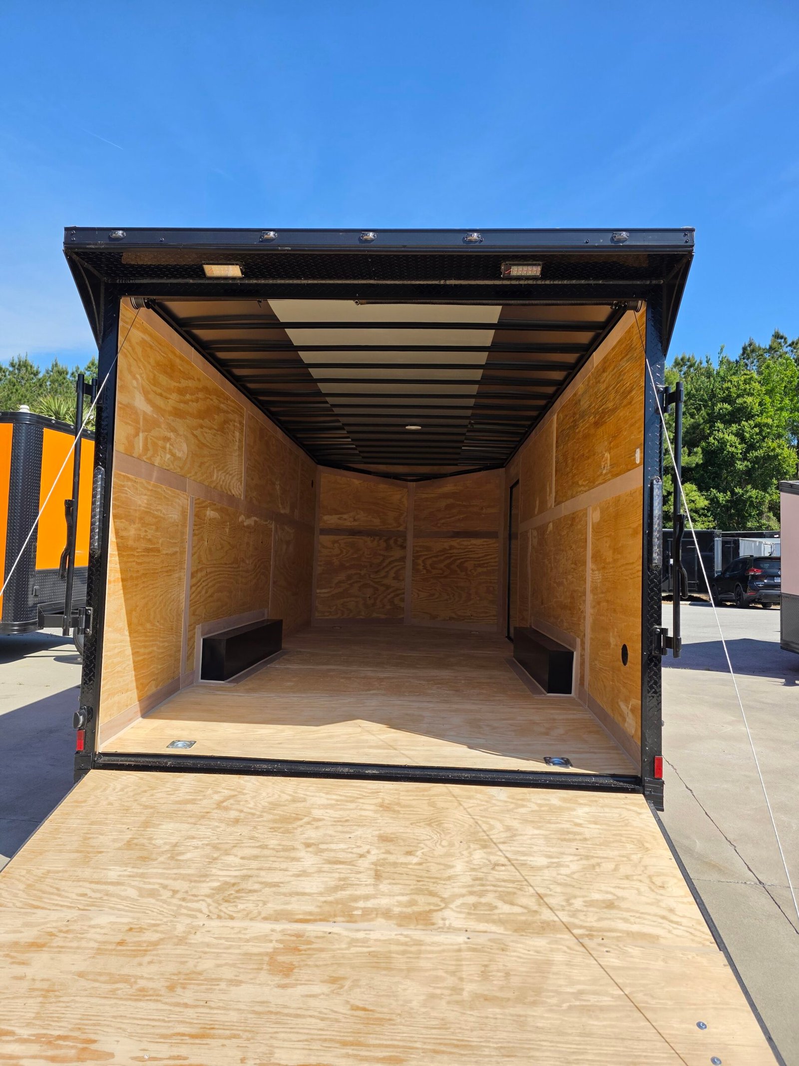 8.5×20 Enclosed Car Hauler for Sale – Red | 7