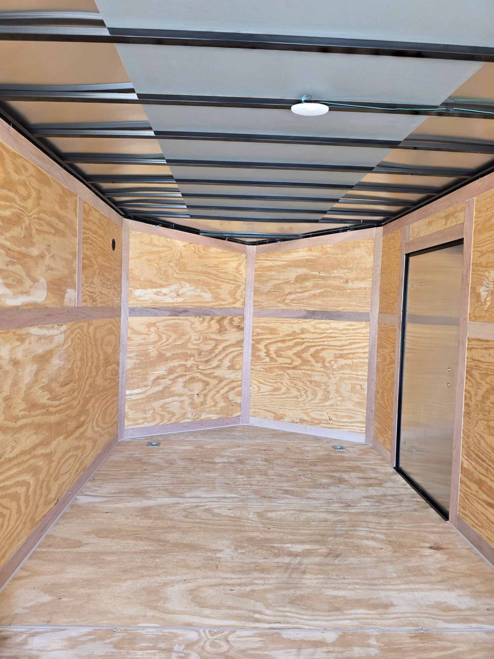 8.5×20 Enclosed Car Hauler for Sale – Red | 7
