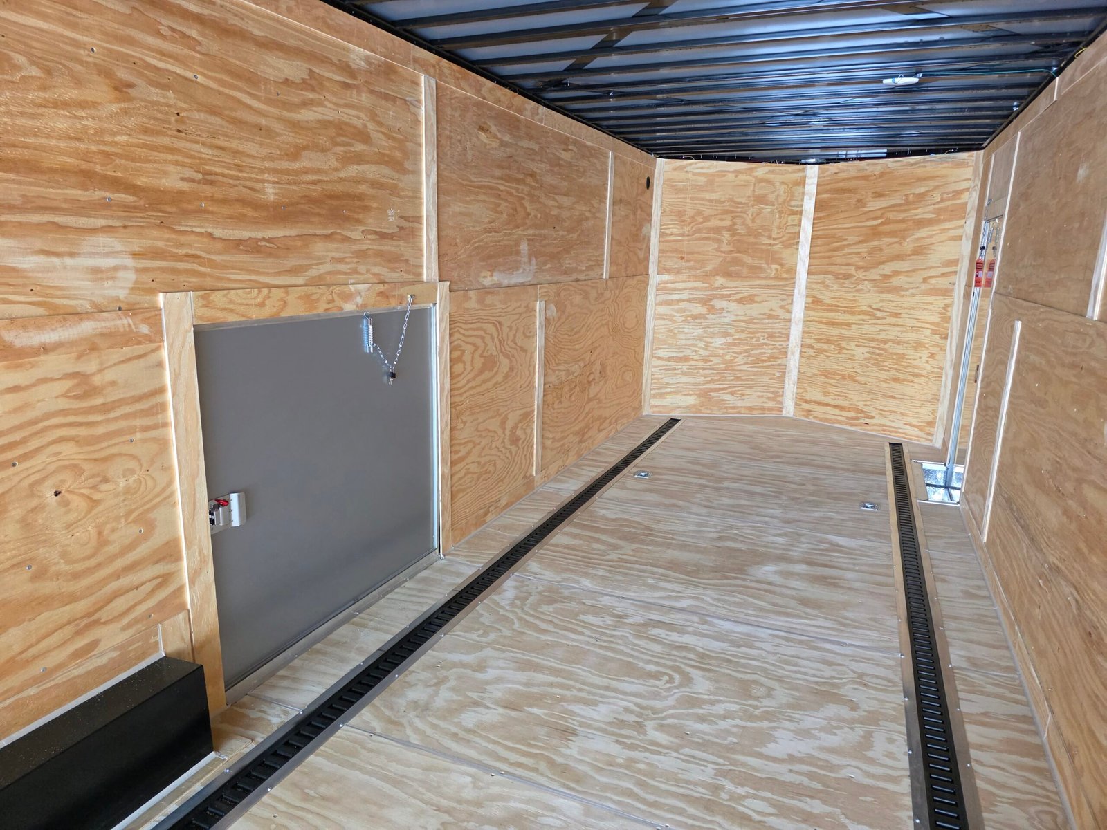 8.5×36 Enclosed Car Hauler for Sale – Black | Triple Axle | 7