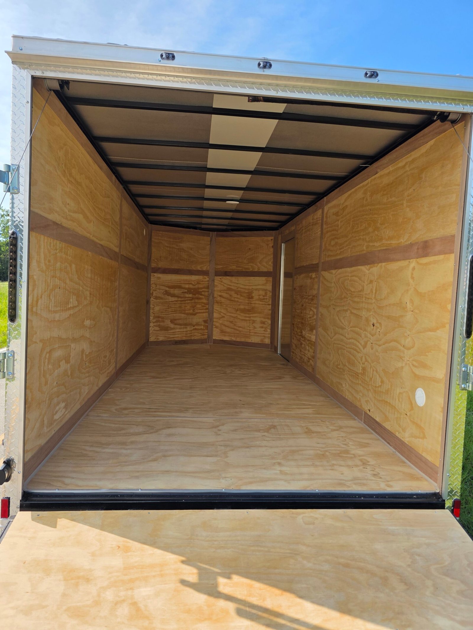 7×16 Enclosed Cargo Trailer for Sale – White | 6