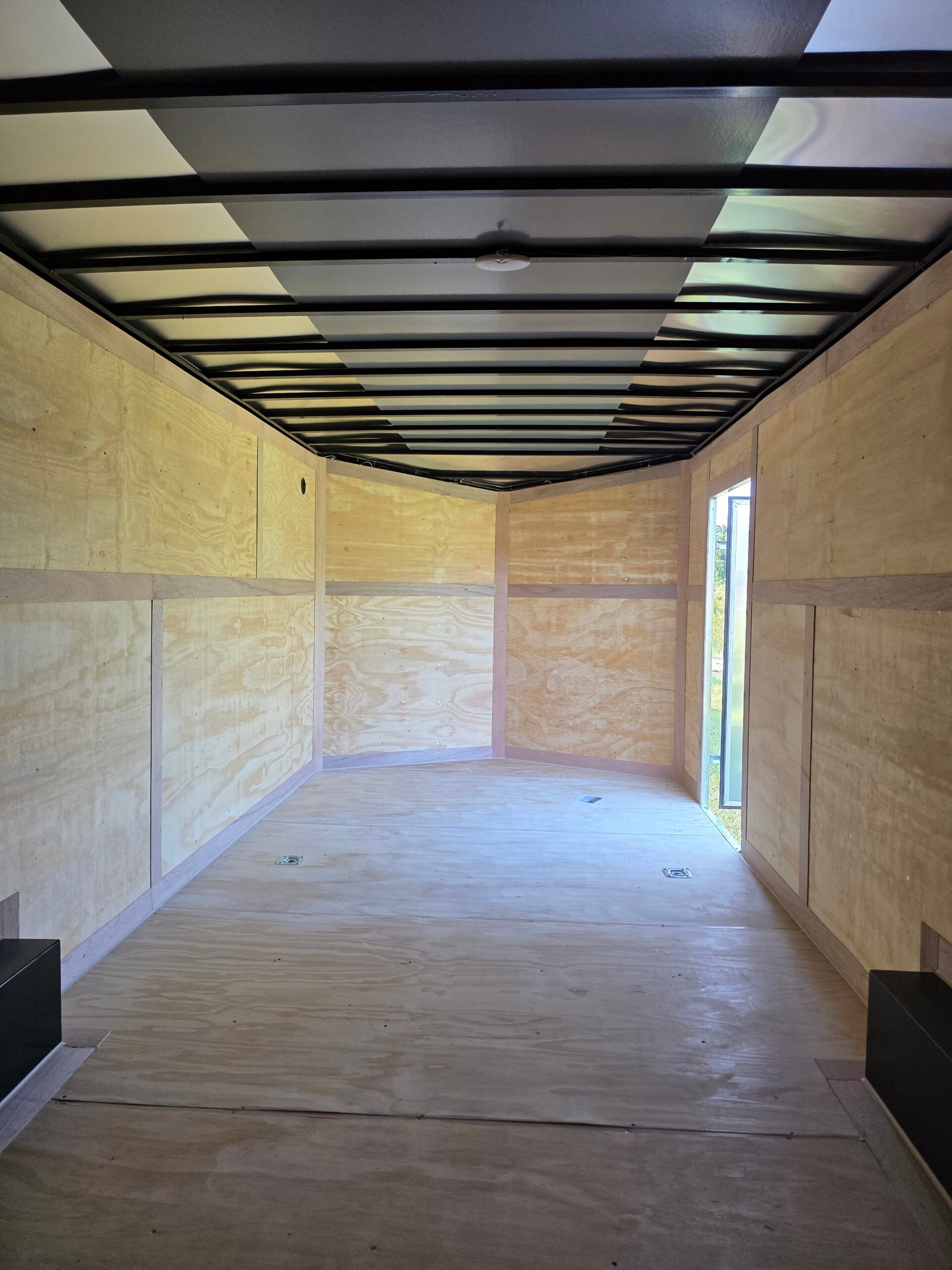 8.5×24 Enclosed Car Hauler for Sale – Black | 7
