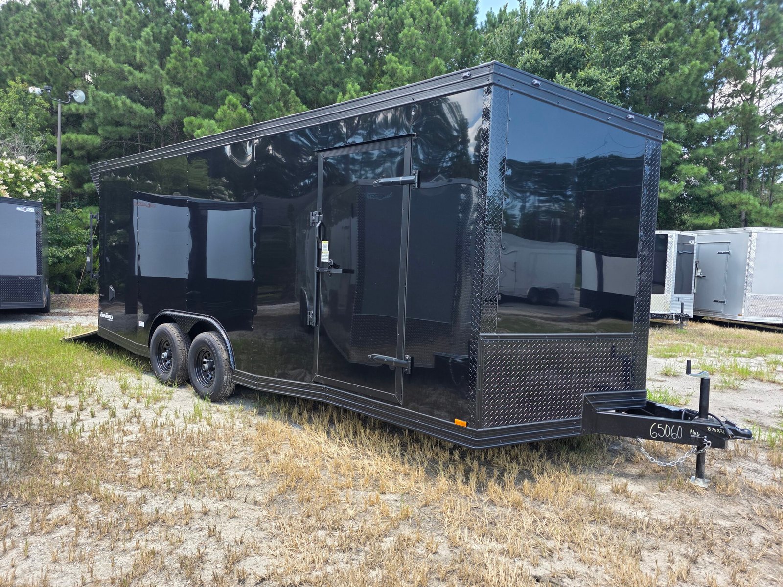 8.5×20 Enclosed Car Hauler for Sale – Black | 7