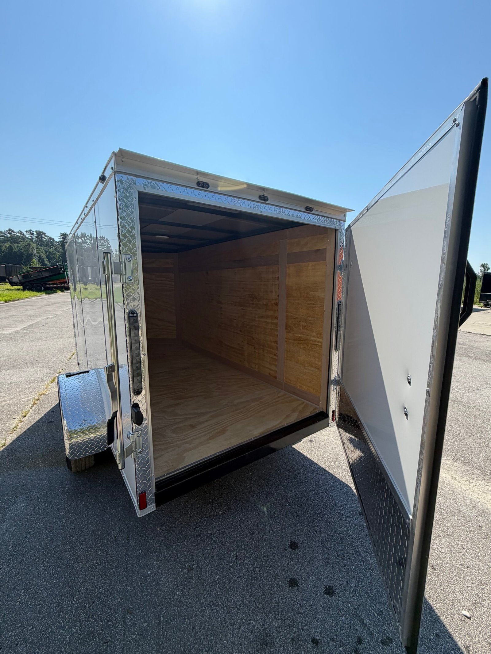 5×10 Enclosed Cargo Trailer for Sale – White | 5