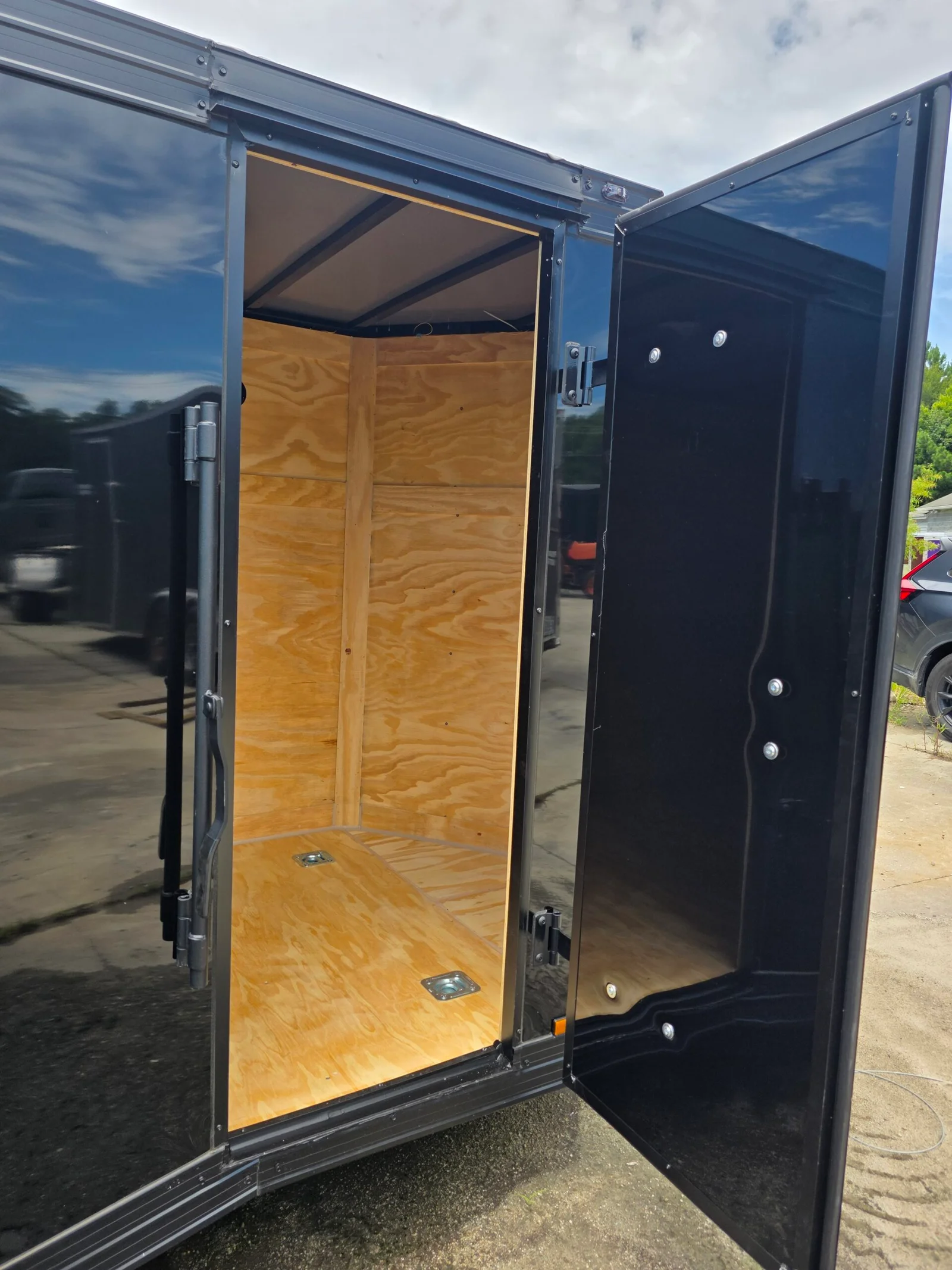 5×10 Enclosed Cargo Trailer for Sale – Black | Ramp Door | 6' Interior | 2990 lb Axles - Image 4